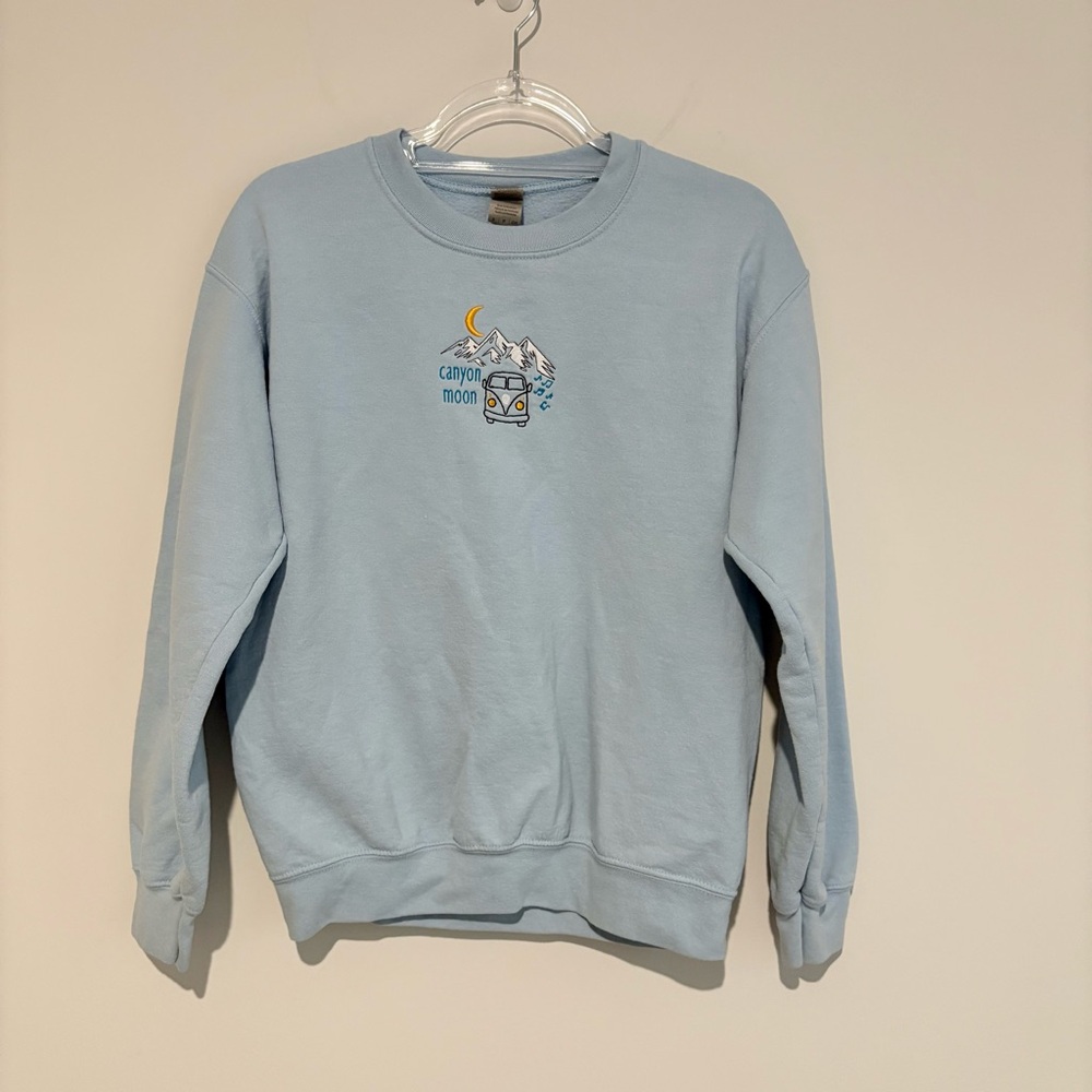 Gildan Canyon Moon‎ Harry Styles Inspired Embroidered Sweatshirt Blue Size small